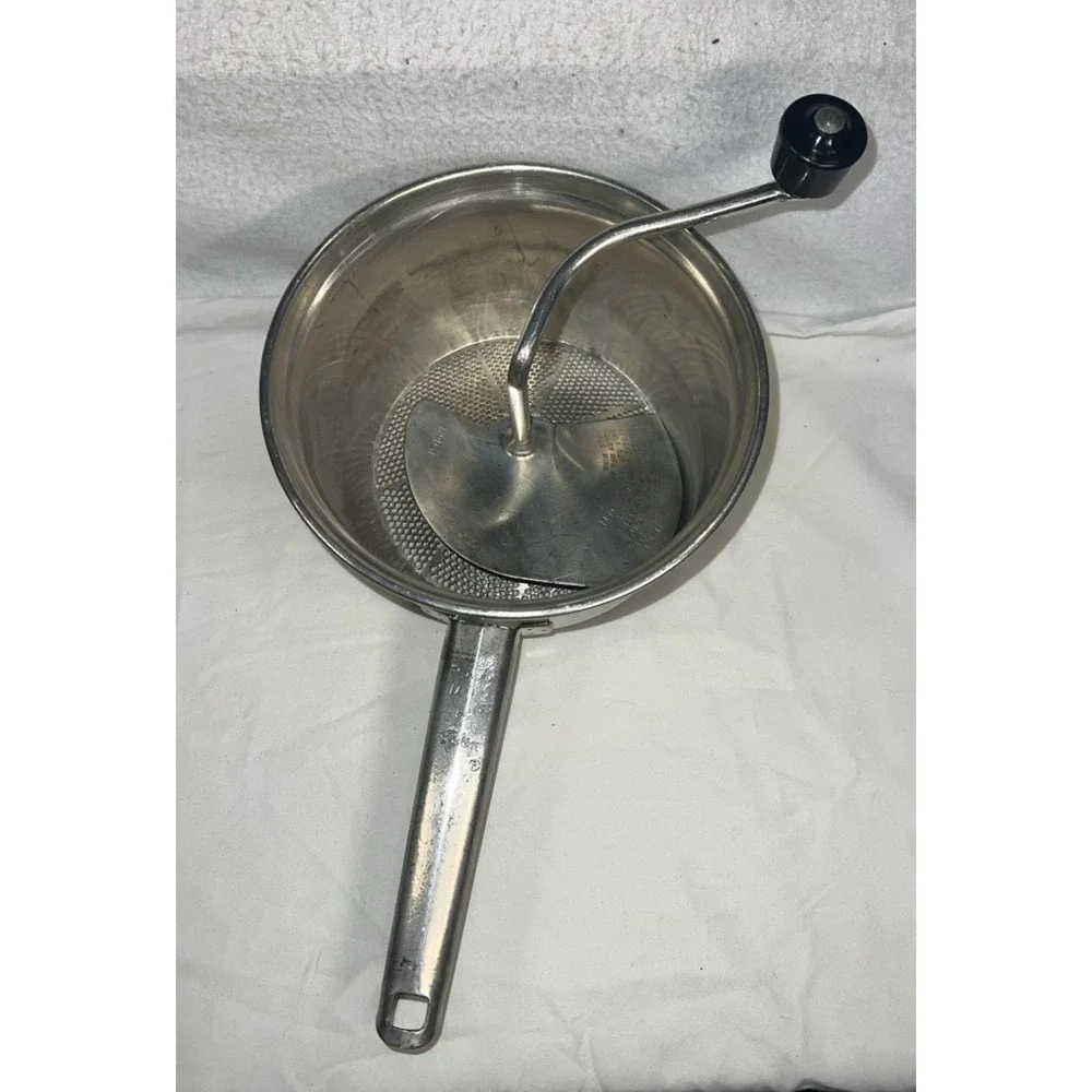VINTAGE FOLEY FOOD MILL NO. 101 STAINLESS STEEL 2 QUART MASHER RICER STRAINER 7